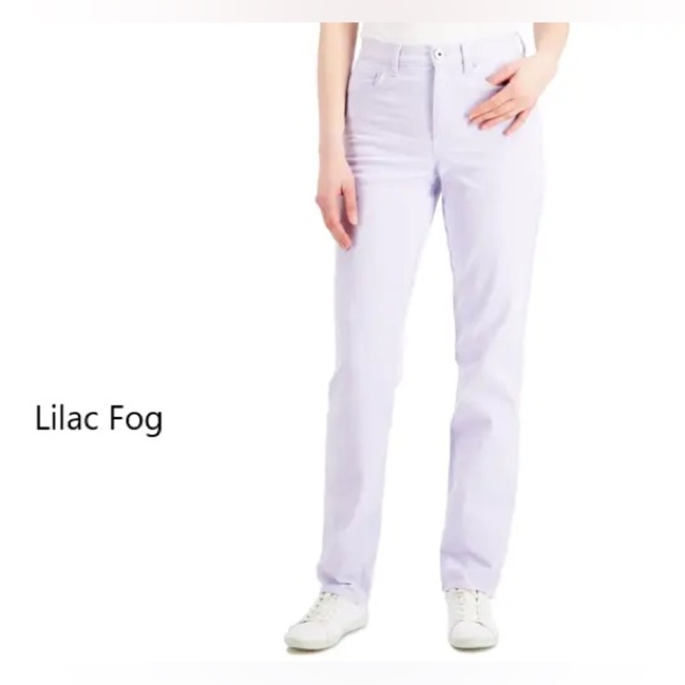 Style & Co Women's Size 8 petite Lilac Fog High Rise Straight Leg Jeans NWT